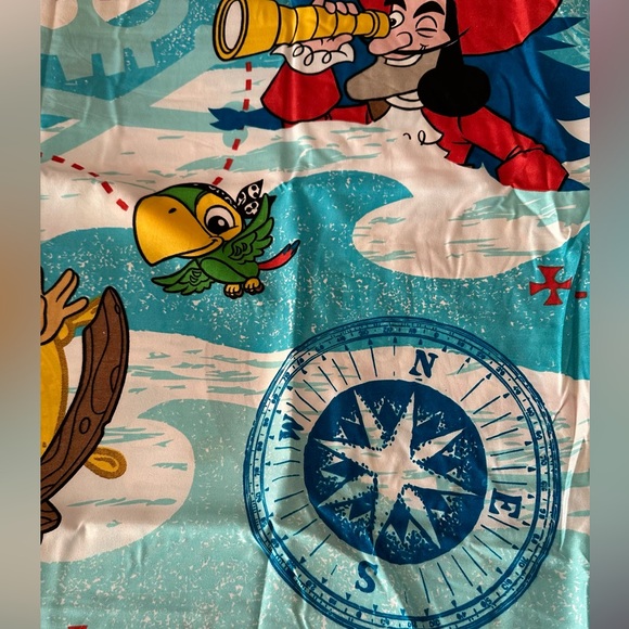 Disney Jake and The Never Land Pirates Shower Curtain 72in X 72in(183cm X 183cm) - Picture 4 of 4
